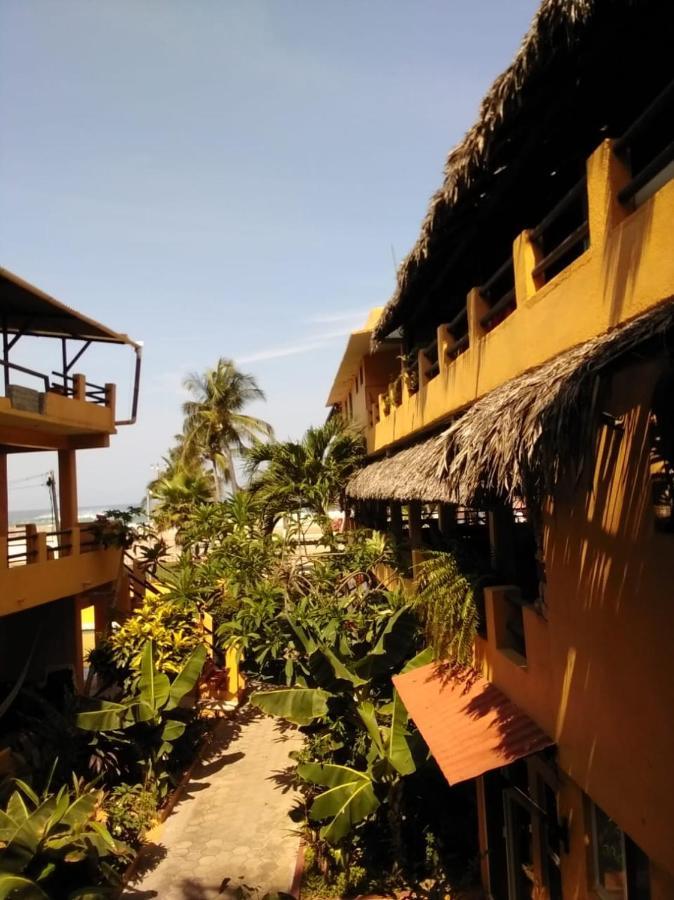 Hotel Papaya Surf Пуэрто-Эскондидо Экстерьер фото